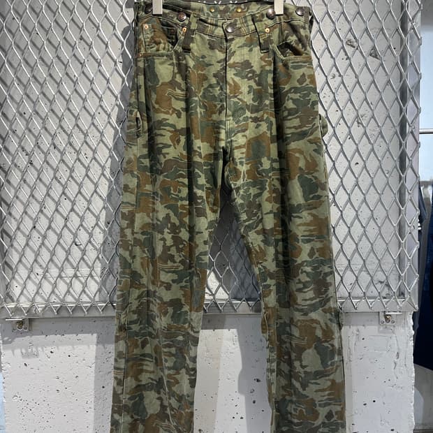 에비수 Lot.2536 빈티지 소가죽 탭 카모 본테이지 팬츠