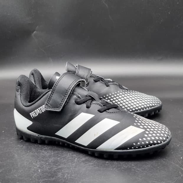 아디다스 프레데터 아동풋살화230