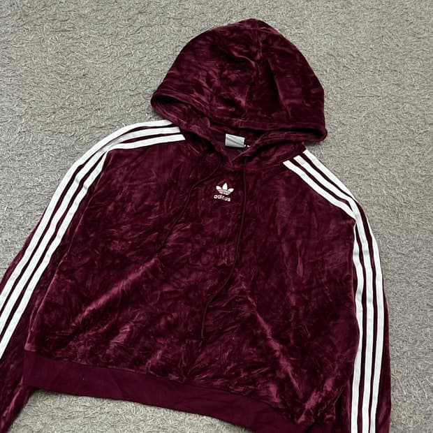 [우먼95] 아디다스 크롭 벨벳 후드티