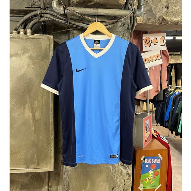 나이키 브이넥 DRI-FIT 기능성 반팔티 M 블루 #csz3222