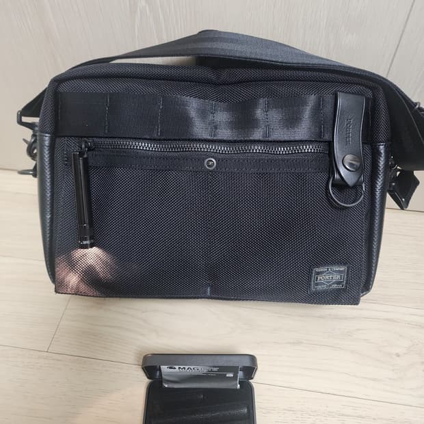 요시다포터 히트 숄더백