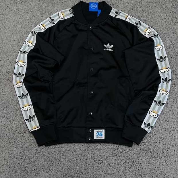 (95) 아디다스 니고 사이드라인 버튼 트랙탑 져지 블랙