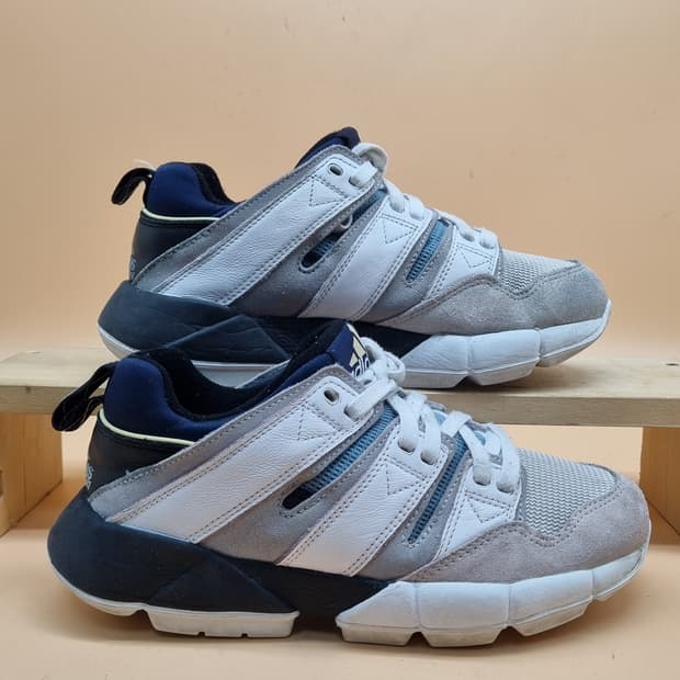 아디다스 EQT 쿠션2 운동화 240