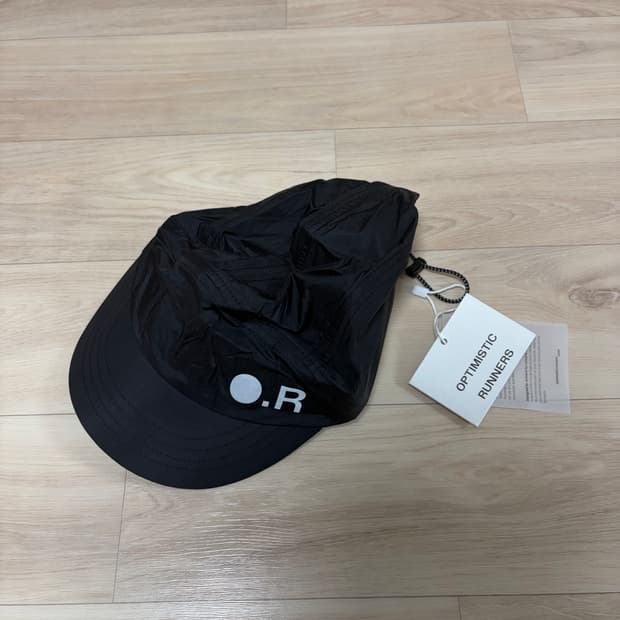 옵티미스틱러너스 캡