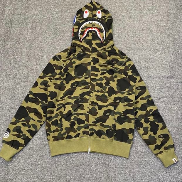 [ 베이프 ] 녹계 카모 샤크 후드집업