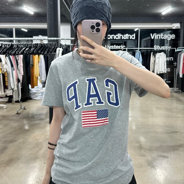 갭 성조기 그레이 컬러 로고 패치 반팔 티셔츠