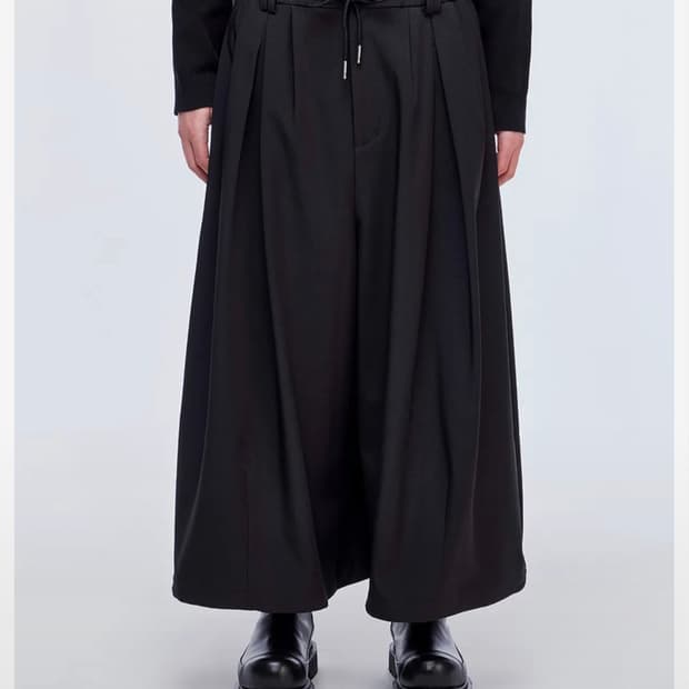 송지오옴므 플리츠 크롭 와이드팬츠