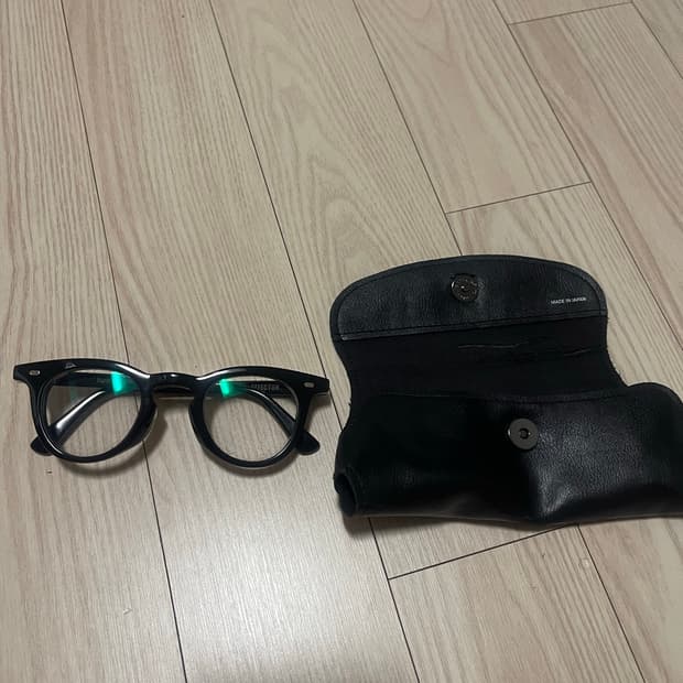 이펙터 aw 안경
