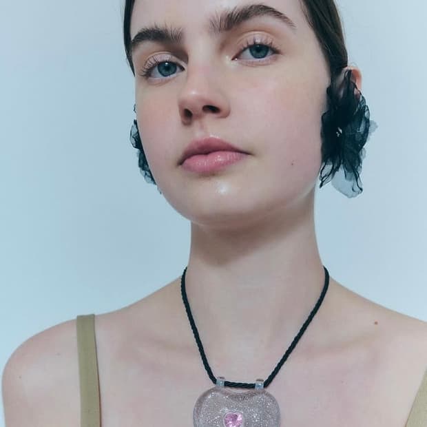 Sandy liang 샌디리앙 블랙 플라워 블러썸 이어링 귀걸이