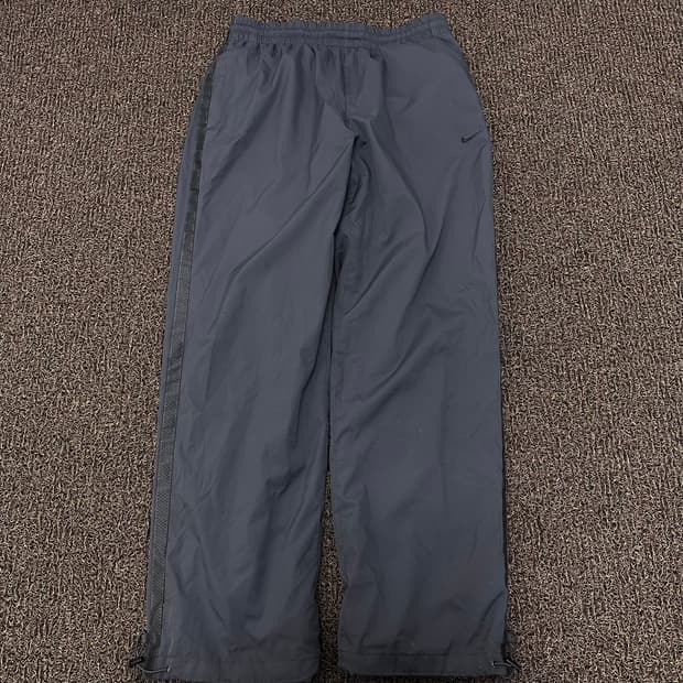 NIKE 나이키 바스락 나일론 추리닝 바지 운동복 33.5인치