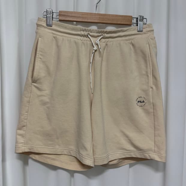 FILA 필라 베이지색 반바지 95