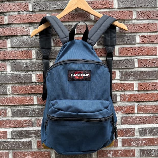 이스트팩 90s 빈티지 스웨이드 바텀 백팩