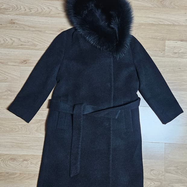 케이엘바이린 블랙 후드퍼 벨트 코트