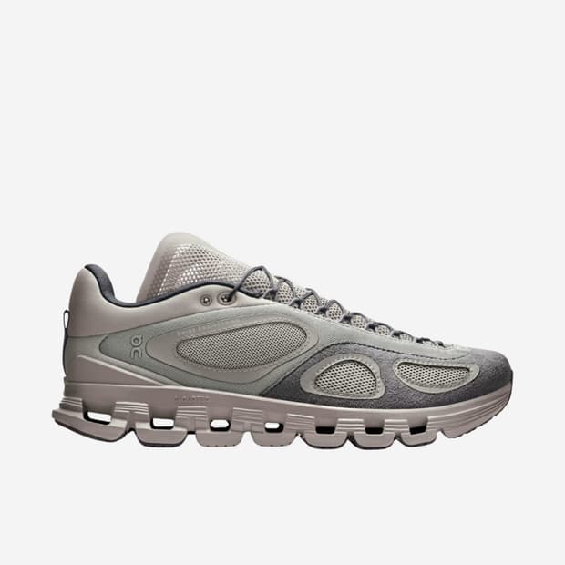 On Running x FKA Twigs Cloud X 4 Desert 