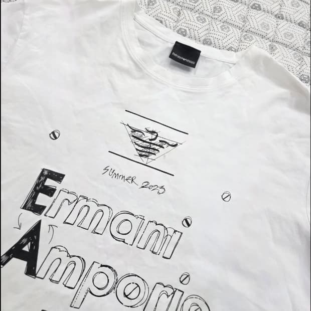 엠포리오 아르마니 반팔 티셔츠 M