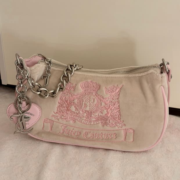 대대장!) 쥬시꾸뛰르 벨벳 숄더백 크로스백2way 갸루 핀터깔