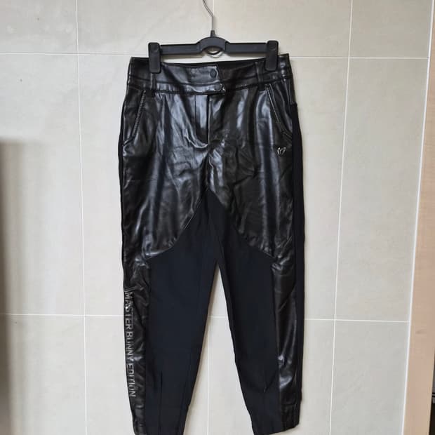 마스터버니 에디션 여성팬츠 26