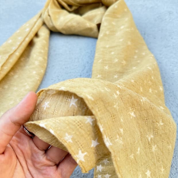 NONE star scarf