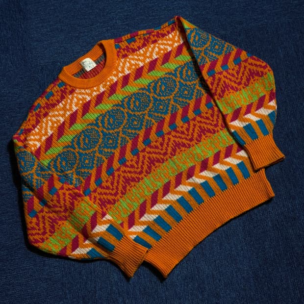 빈티지 패턴 니트 스웨터