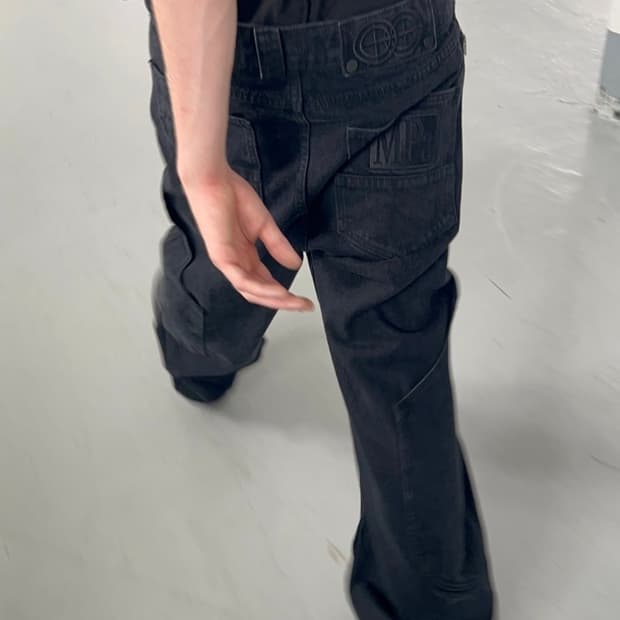  L 새상품 플라스틱프로덕트 MPa CALF POCKET 팬츠 블랙