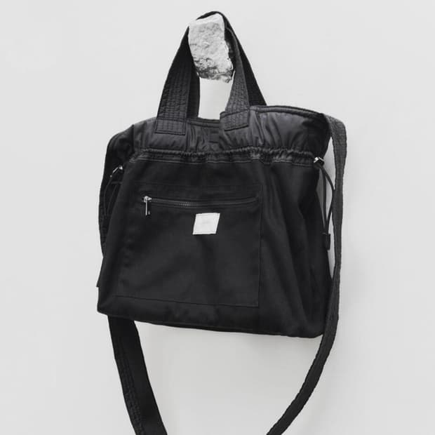 유스 Medium Traveller Bag