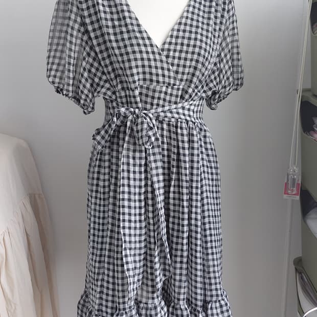 [빈티지] 깅엄체크 랩 원피스 반팔 프릴 캉캉 원피스