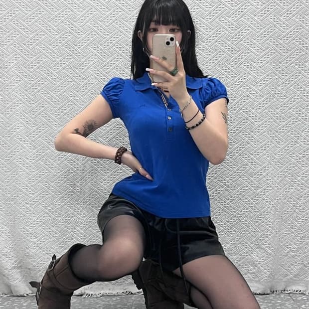 버버리 레트로 페미닌 브릿 퍼프소매 반팔 카라티 S C12200