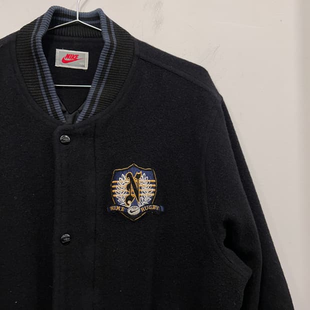 나이키 올드스쿨 럭비 와펜 울 바시티자켓