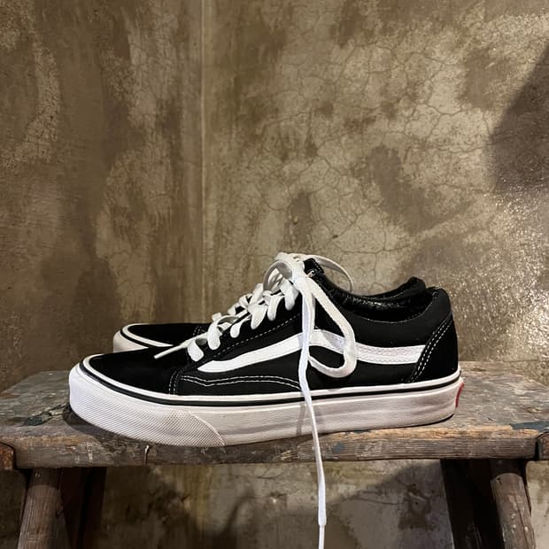 반스 스니커즈 (235)