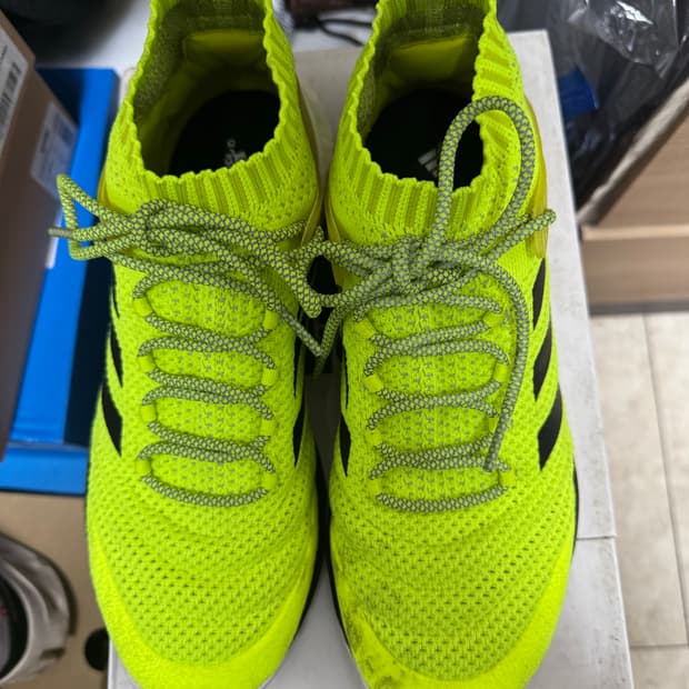 아디다스 고샤루브친스키 코파 미드 260