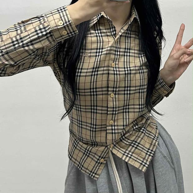 버버리 노바체크 빈티지 걸즈 셔츠(M)