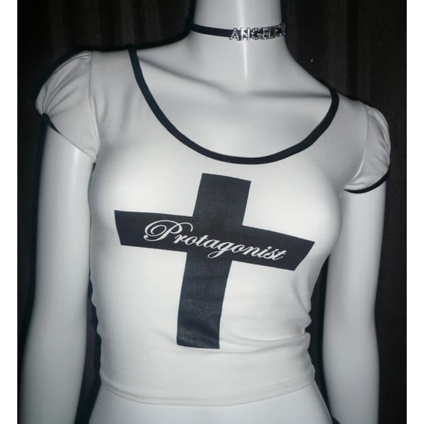 엔넘파 엔젤넘버555 Protagonist crop top