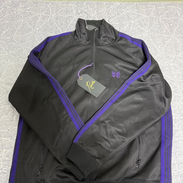 니들스 블랙/퍼플 트랙 자켓 XXL