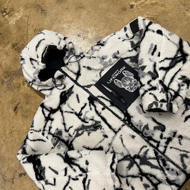 [정품/L] 라이프워크 퀼팅 후드 양면 패딩 블랙 b14