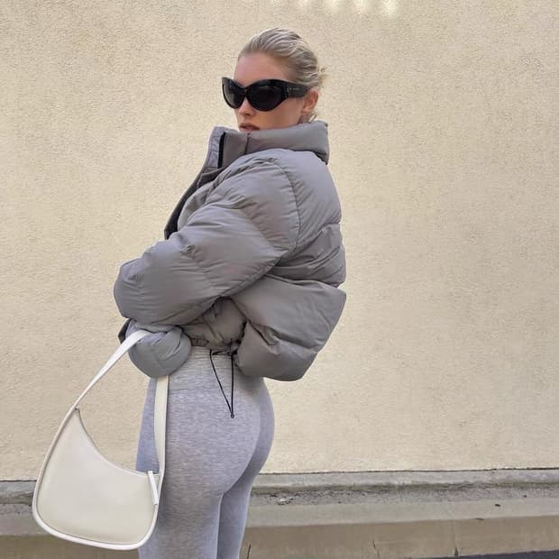 Aritzia그레이 패딩