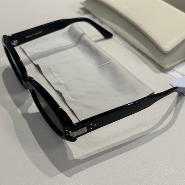 젠틀몬스터 mass 01