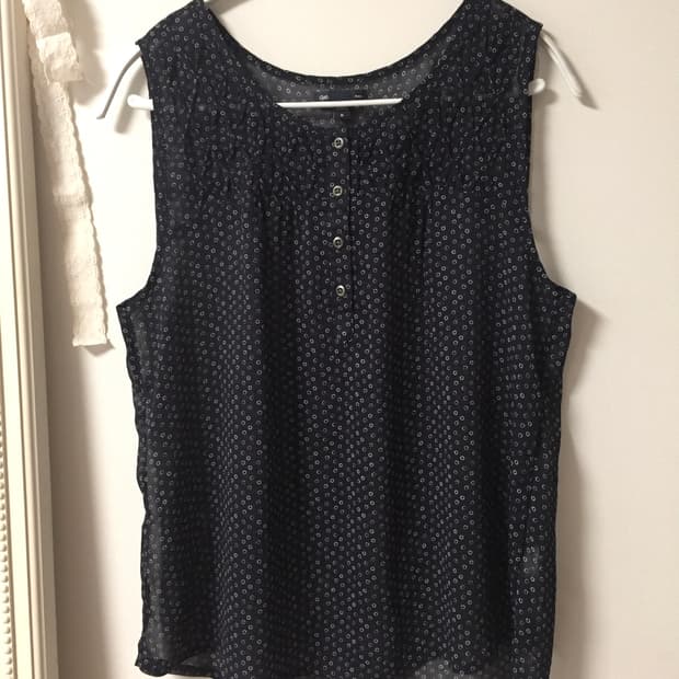 gap 도트 네이비 슬리브리스 / 모리걸 나시 