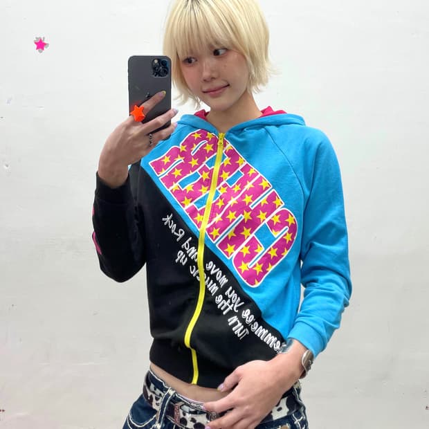 Retro Cheer Star Diagonal Hooded Zip-Up