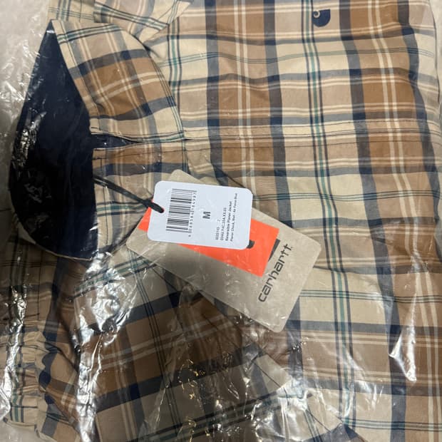 M사이즈 칼하트WIP 리버시블 플래너