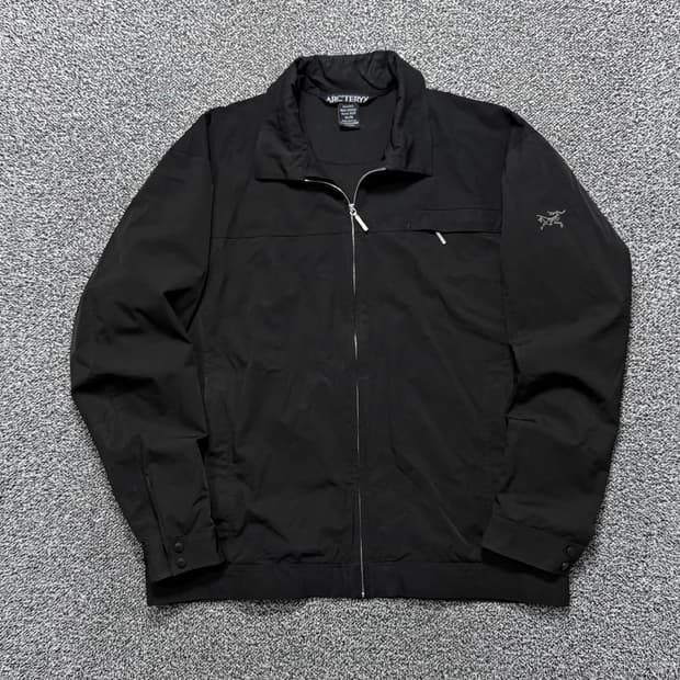 아크테릭스 바람막이