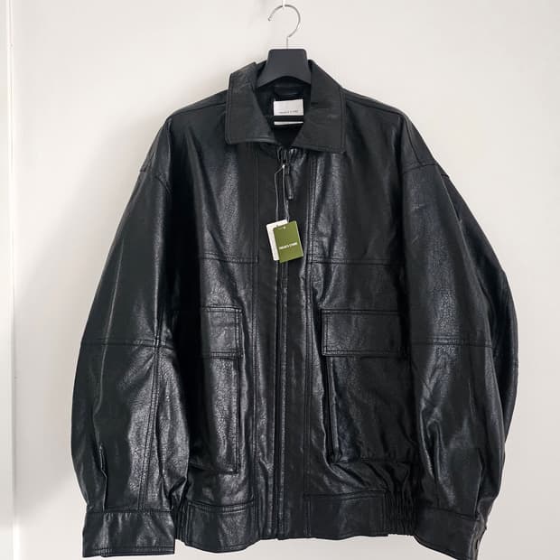 프릭스스토어 페이크레더 자켓