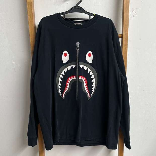 2XL 베이프 샤크 롱슬리브