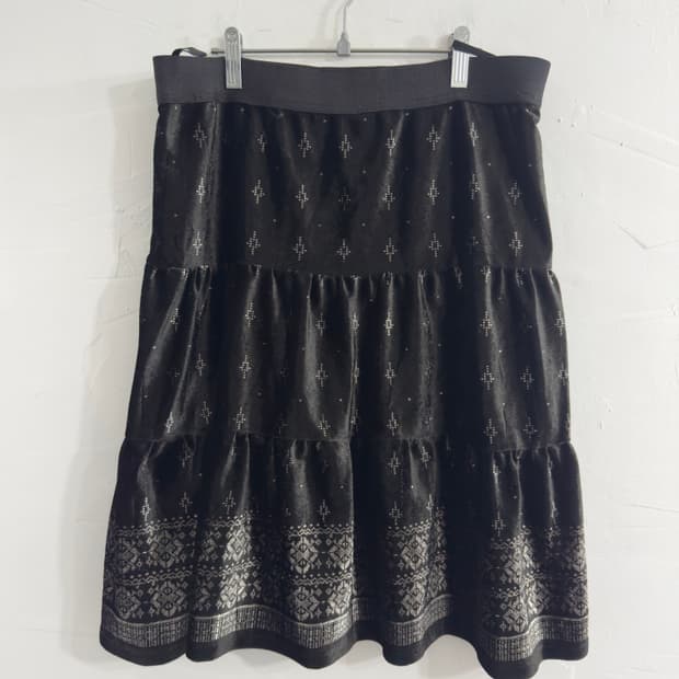 velvet pattern skirt