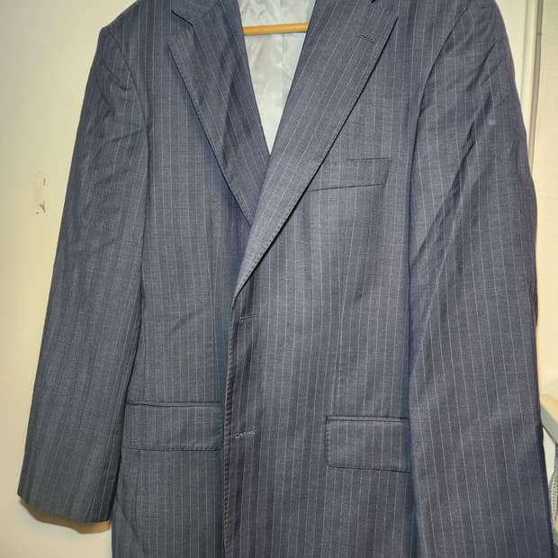 휴고보스 빈티지 블레이져 48사이즈 m정도