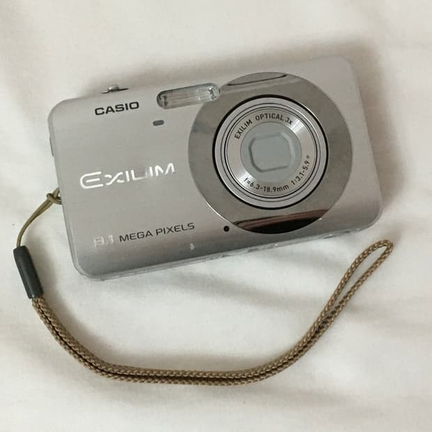 카시오 엑실림 EXILIM EX-Z80 실버 디카