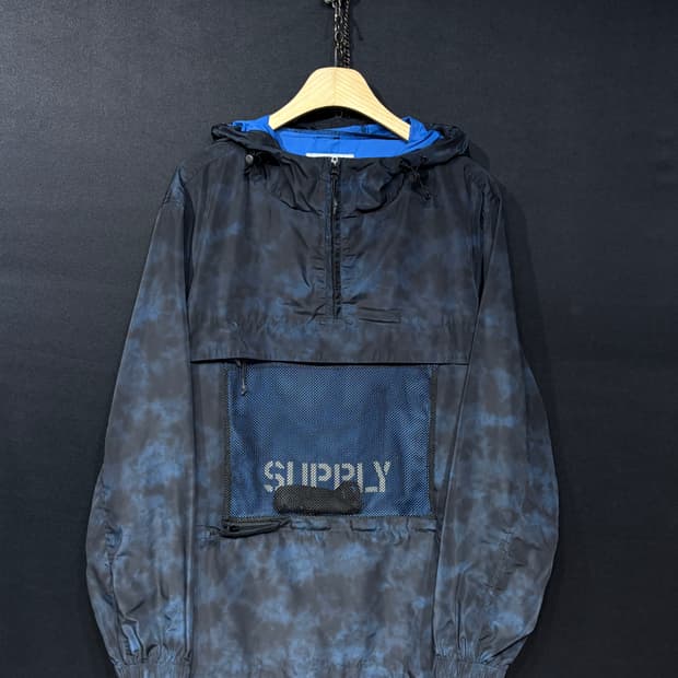 Carhartt WIP x SUPPLY 풀오버 후드