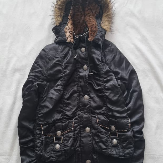 빈티지 y2k 갸루 펑크 퍼 블랙 패딩