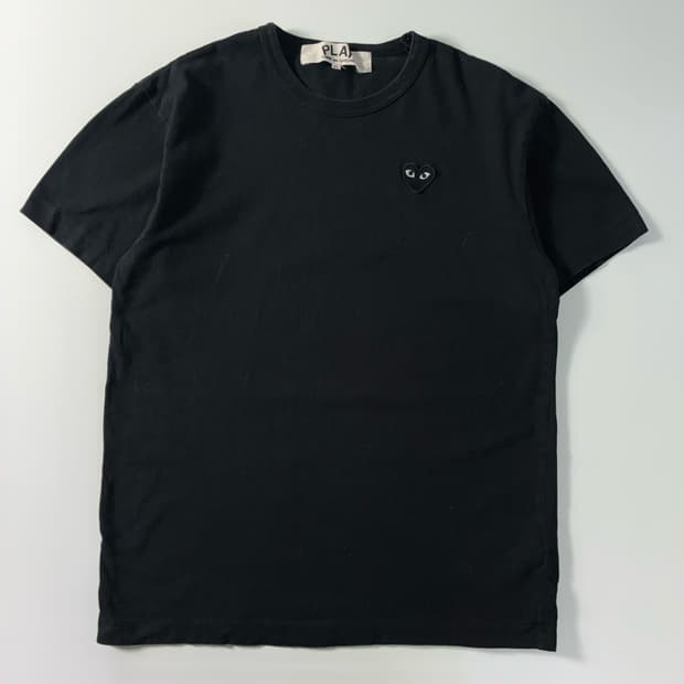 Comme des garsons 꼼데가르송 블랙하트 반팔티셔츠