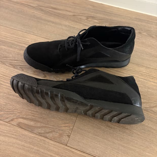 00‘s GIORGIO ARMANI 스웨이드 레더 패치 스니커즈