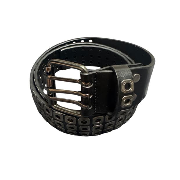 rivet eyelet leather belt